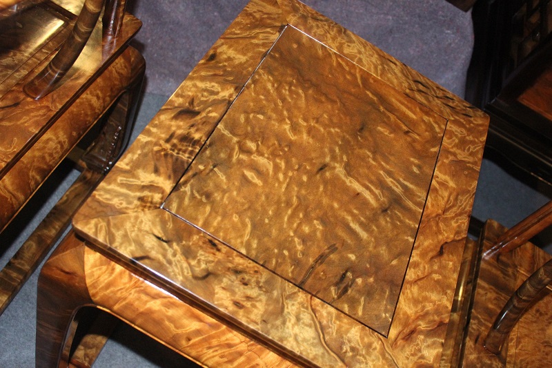 金丝楠乌木家具